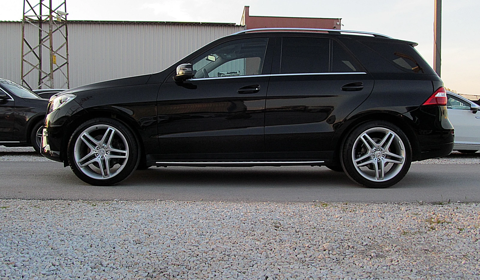 Mercedes-Benz ML 350 AMG/PANORAMA/360-kamera//СОБСТВЕН ЛИЗИНГ - изображение 4