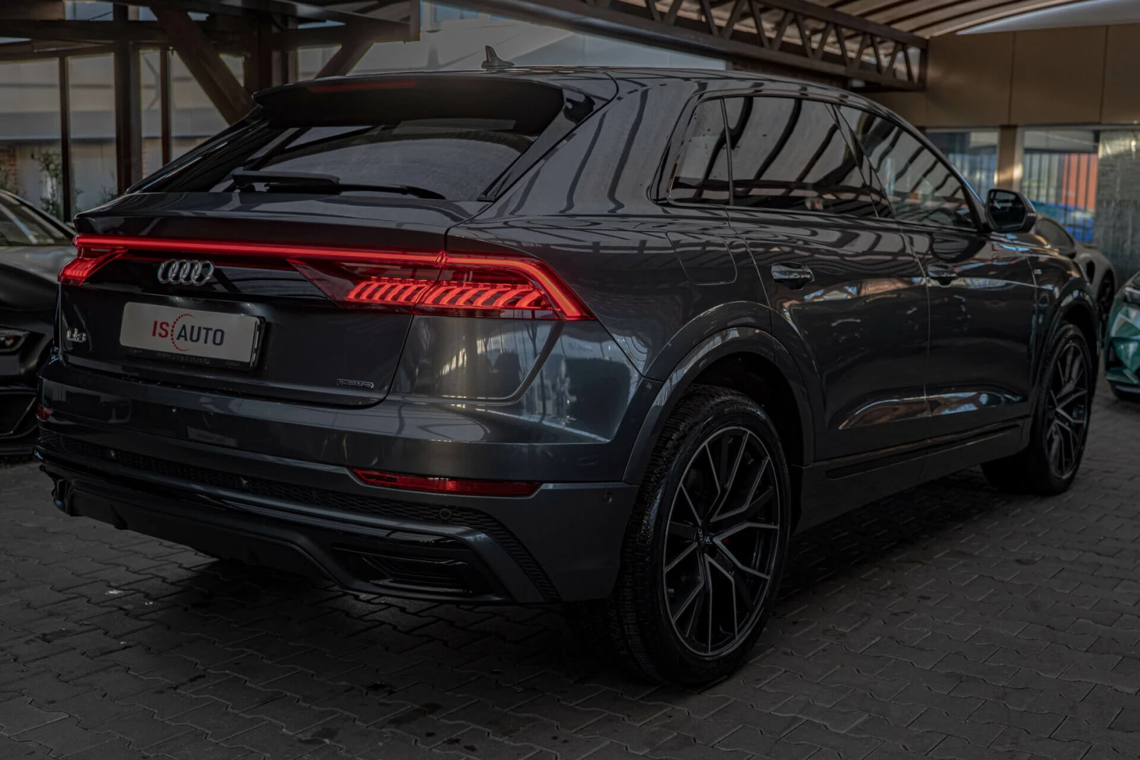 Audi Q8 50TDI/Ambient/Обдухване/Sline/HuD/Quattro - изображение 4