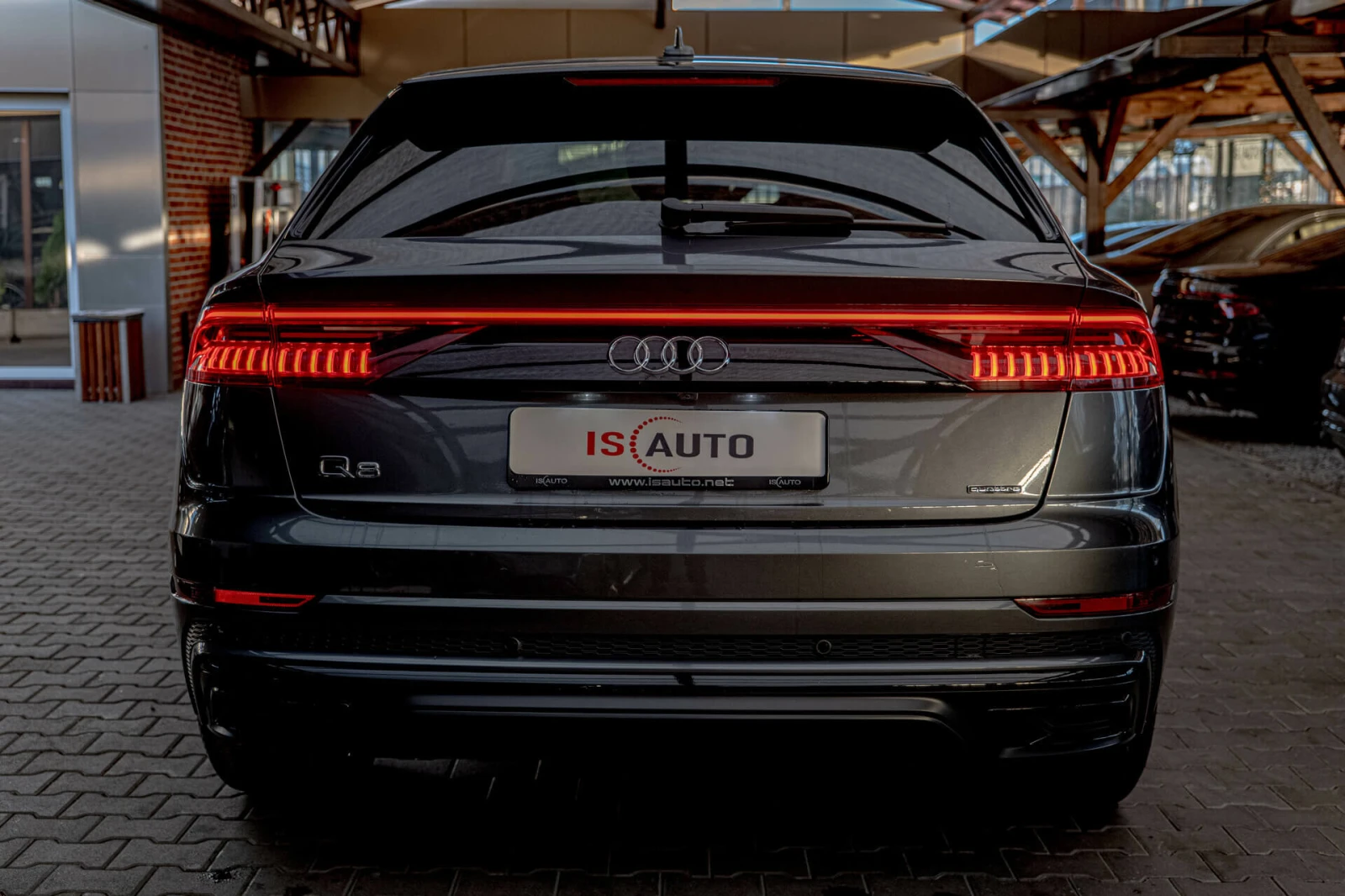 Audi Q8 50TDI/Ambient/Обдухване/Sline/HuD/Quattro - изображение 3