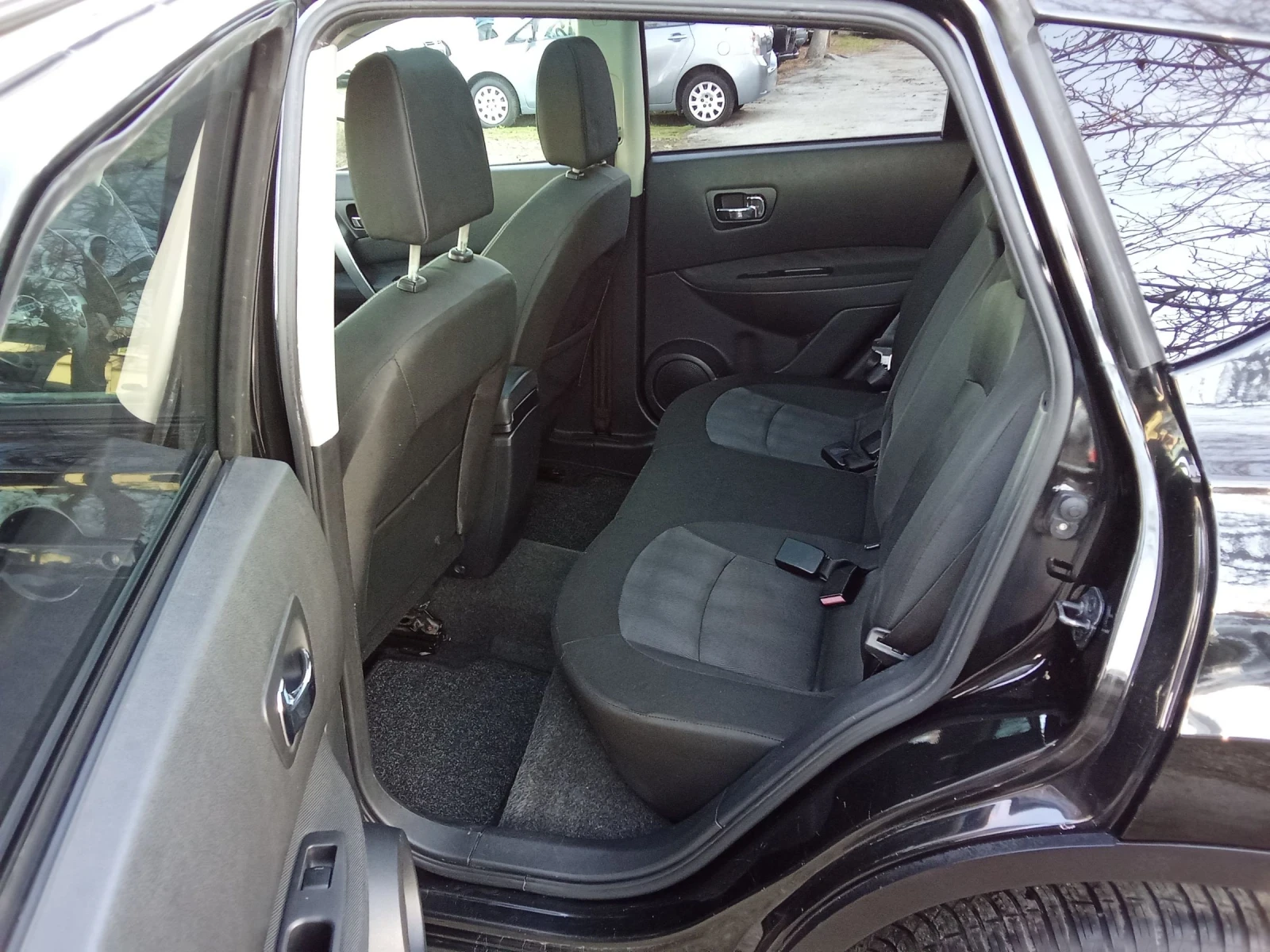 Nissan Qashqai 1.5DCI-N-TEC-NAVI-PANORAMA-KAMERA - изображение 8