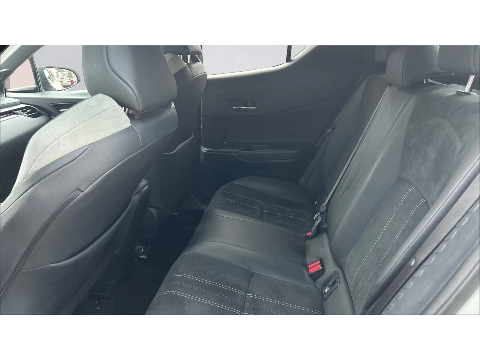 Toyota C-HR ������� ������ �� 570 ��. | Mobile.bg � ����������� 11