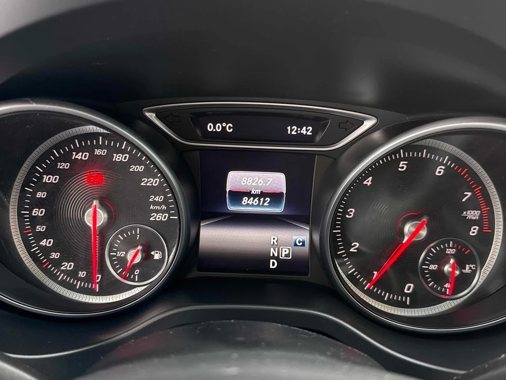 Mercedes-Benz GLA * 250 * CARFAX * БЕЗ ПЪРВОНАЧАЛНА ВНОСКА - изображение 8