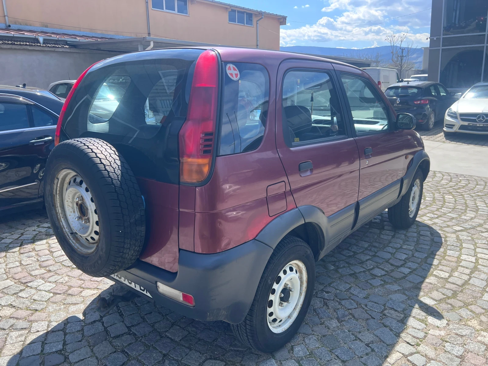 Daihatsu Terios 1.3i 4x4, снимка 5 - Автомобили и джипове - 54132203