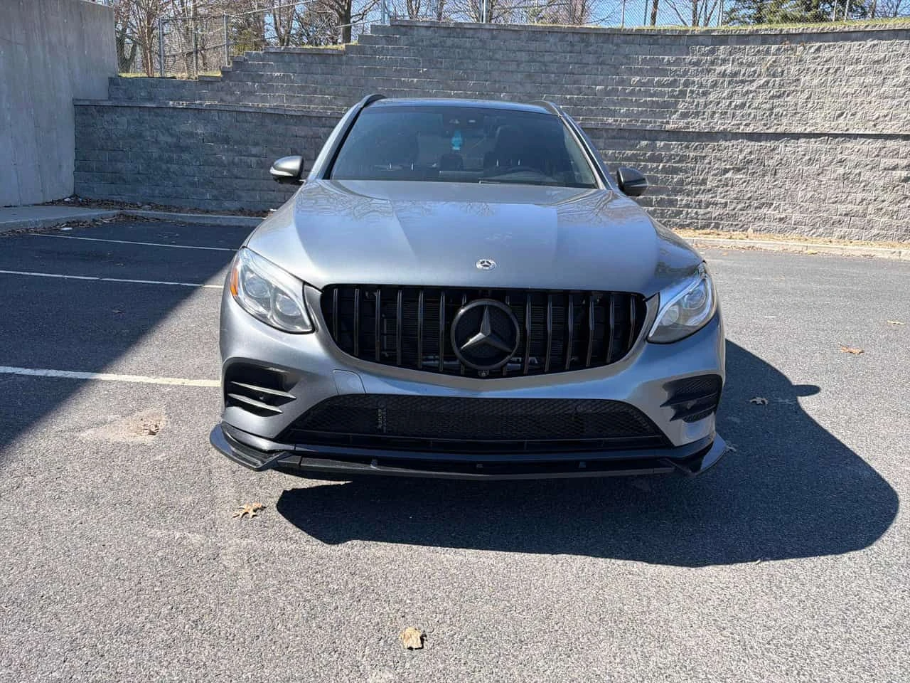 Mercedes-Benz GLC * AMG 43 * CARFAX * ЦЕНА ДО БГ, снимка 2 - Автомобили и джипове - 54239956