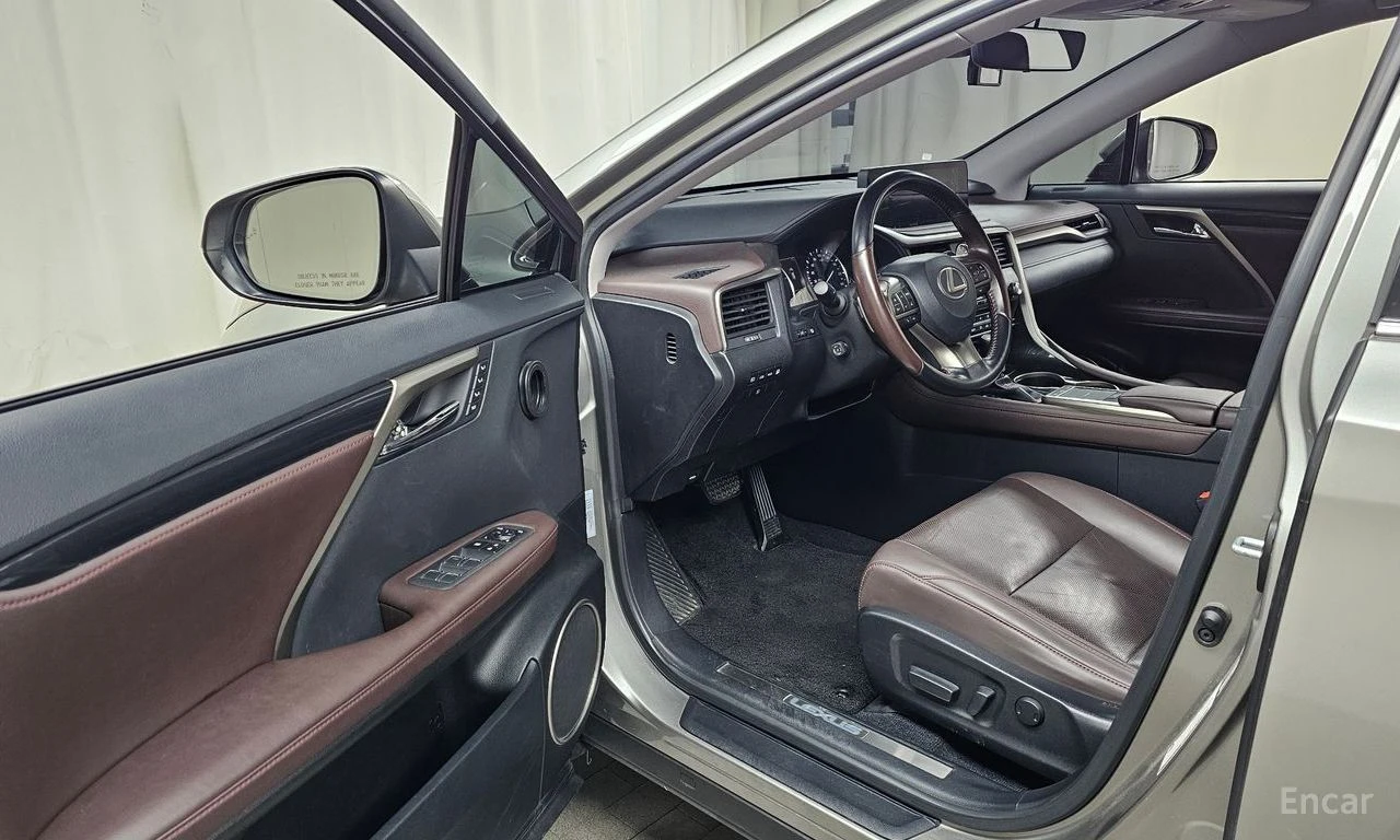 Lexus RX 450h plus ПОДГРЕВ* ОБДУХВАНЕ* 360КАМЕРА* LANE* ASSIST* , снимка 7 - Автомобили и джипове - 54391824