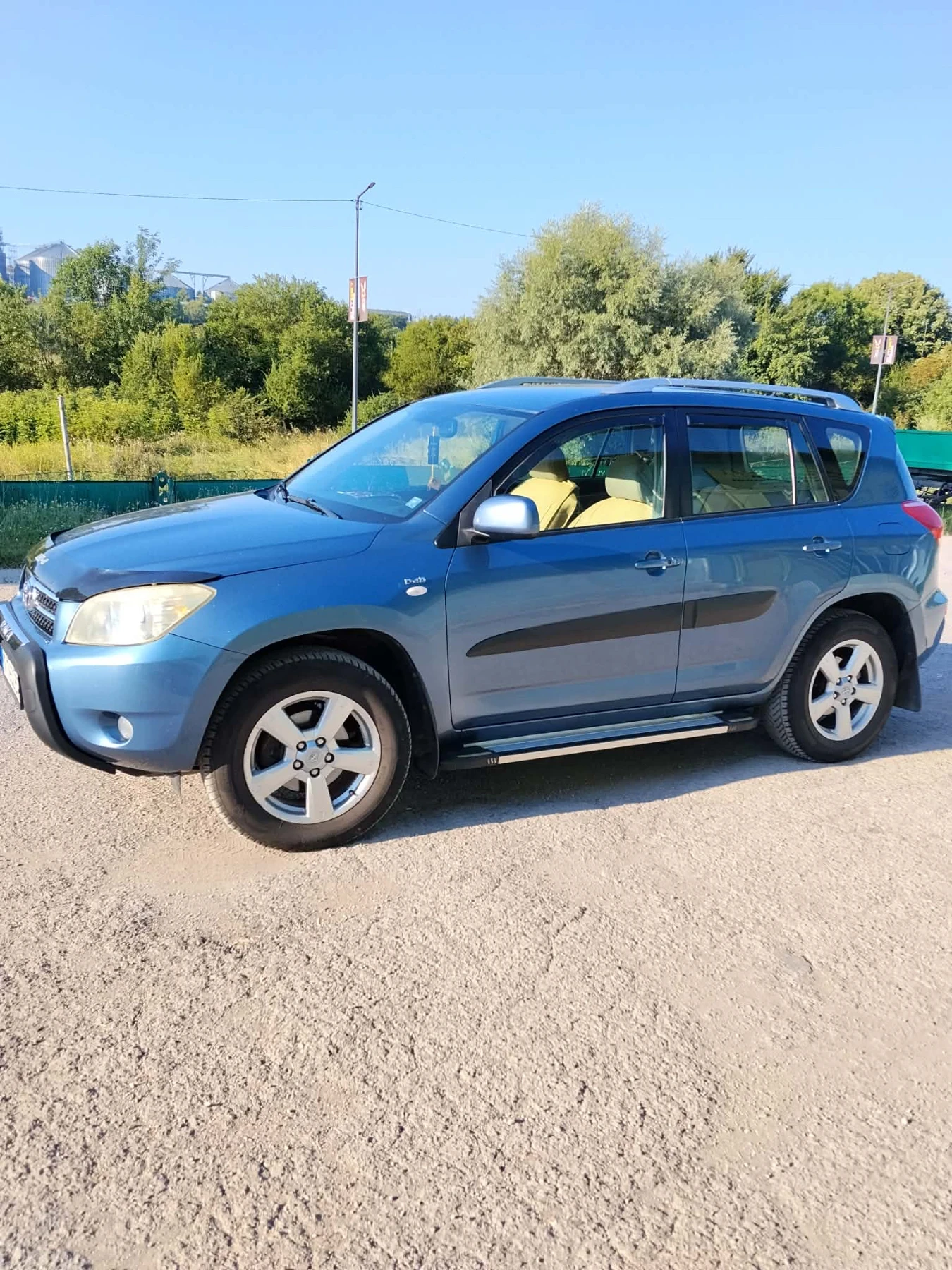 Toyota Rav4 2.2d4d, снимка 2 - Автомобили и джипове - 55623158