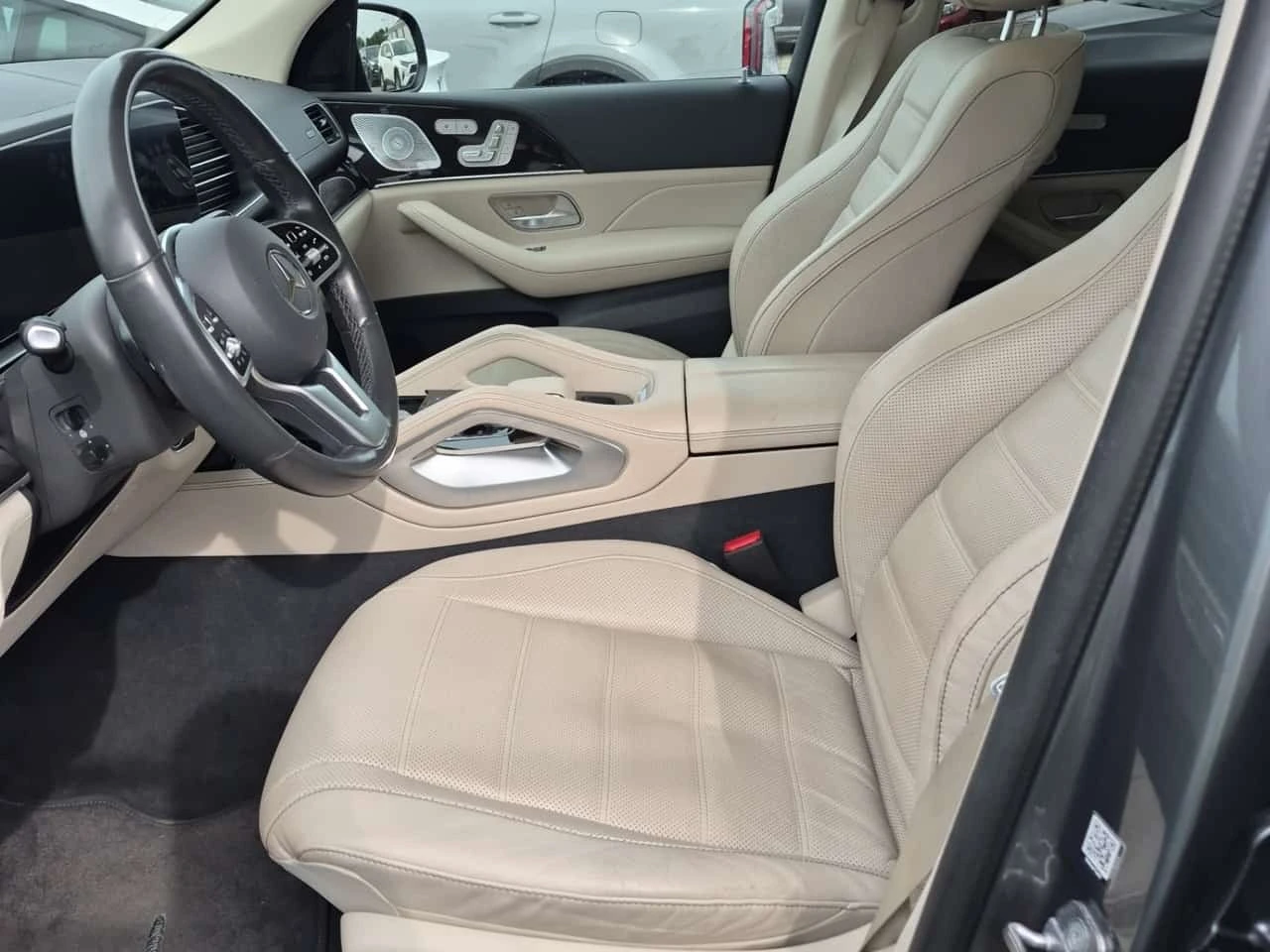 Mercedes-Benz GLE 450 * AMG Line * CARFAX * Един собственик * , снимка 8 - Автомобили и джипове - 55784532