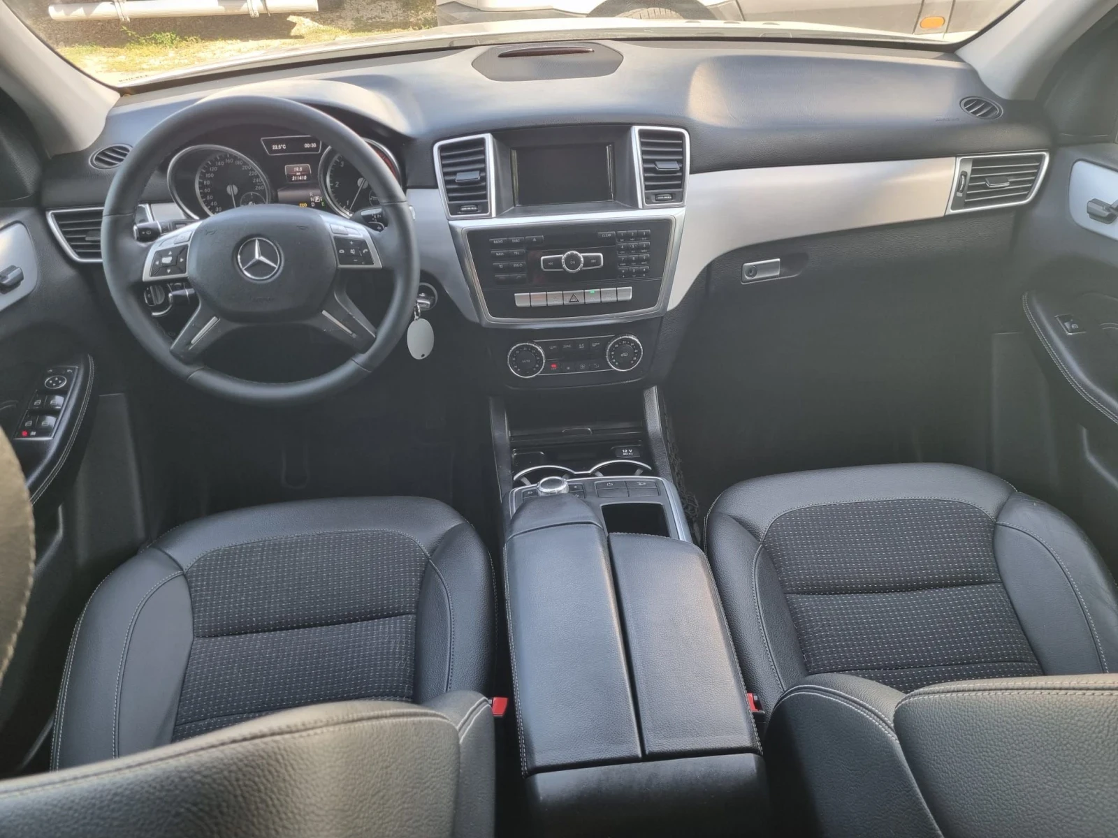 Mercedes-Benz ML 250  CDI, снимка 9 - Автомобили и джипове - 56325798