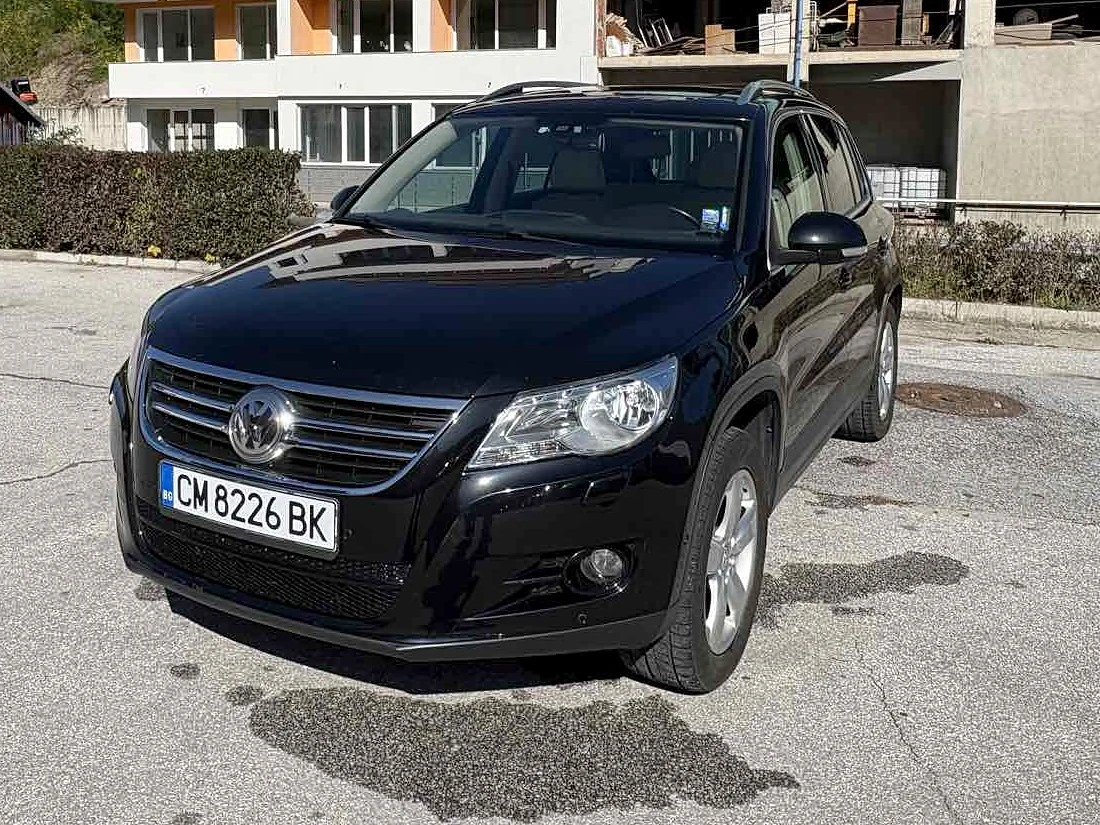 VW Tiguan 2.0 TDI 4MOTION Автомат, снимка 2 - Автомобили и джипове - 56580007