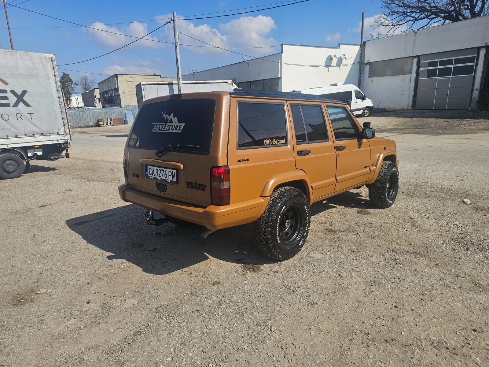 Jeep Cherokee, снимка 7 - Автомобили и джипове - 56737626