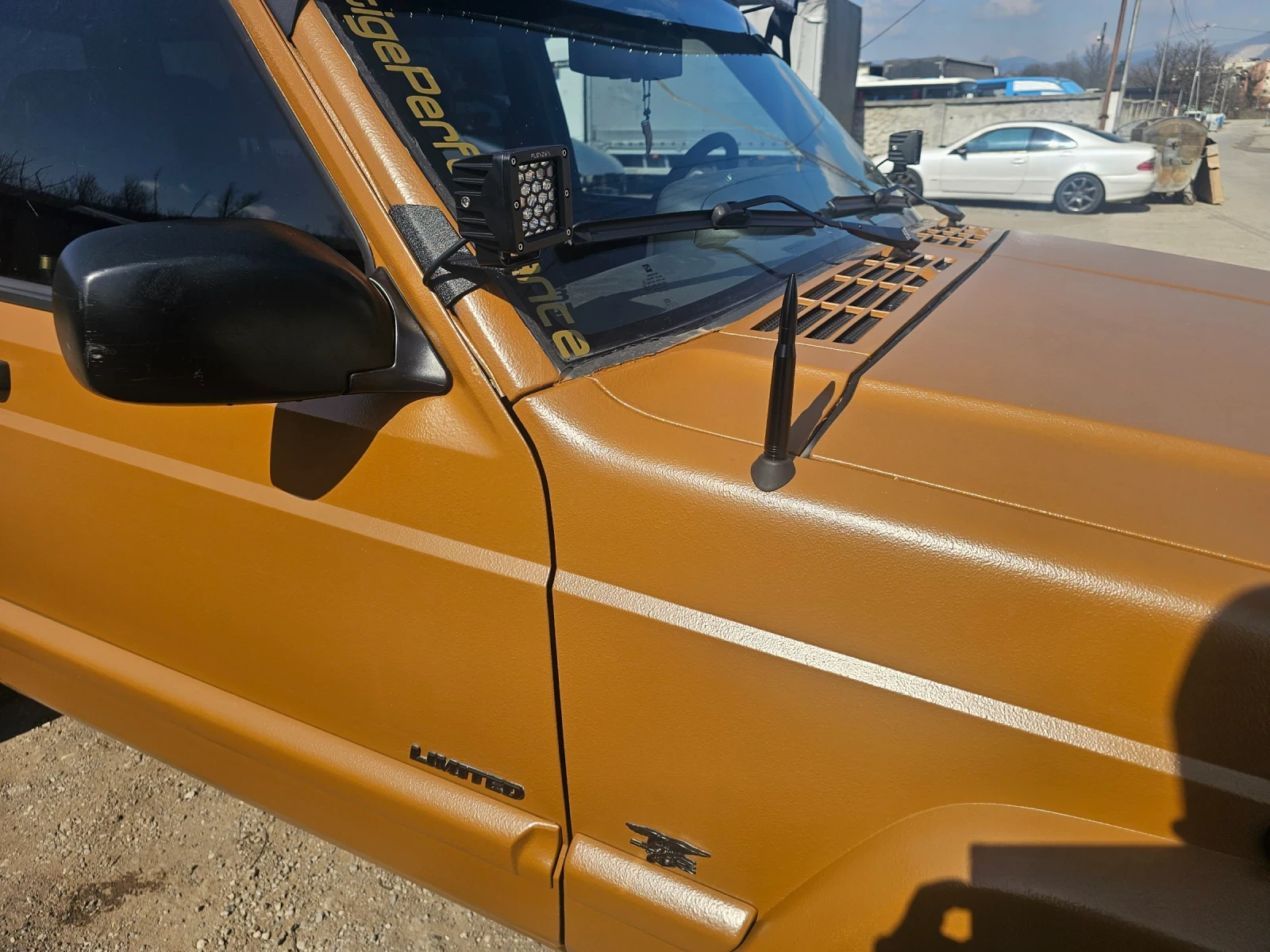 Jeep Cherokee, снимка 13 - Автомобили и джипове - 56737626