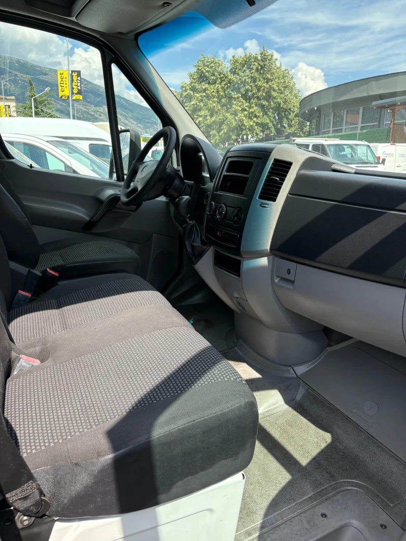 Mercedes-Benz Sprinter 411, снимка 6 - Бусове и автобуси - 51332069