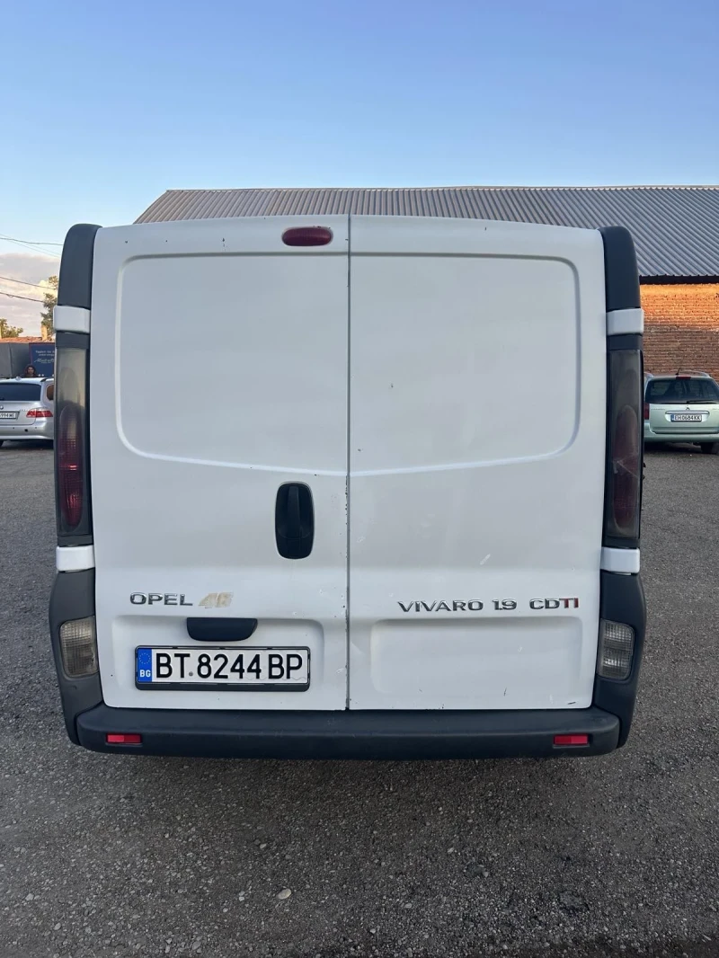 Opel Vivaro 1.9 CDTI, снимка 5 - Бусове и автобуси - 52347014