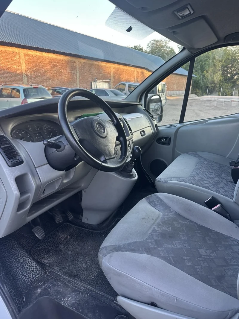 Opel Vivaro 1.9 CDTI, снимка 6 - Бусове и автобуси - 52347014