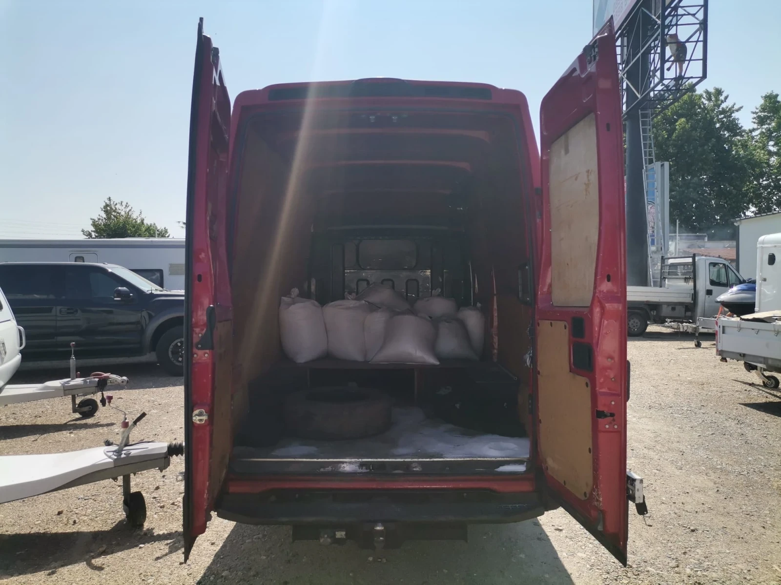 Iveco 35s13  - изображение 9