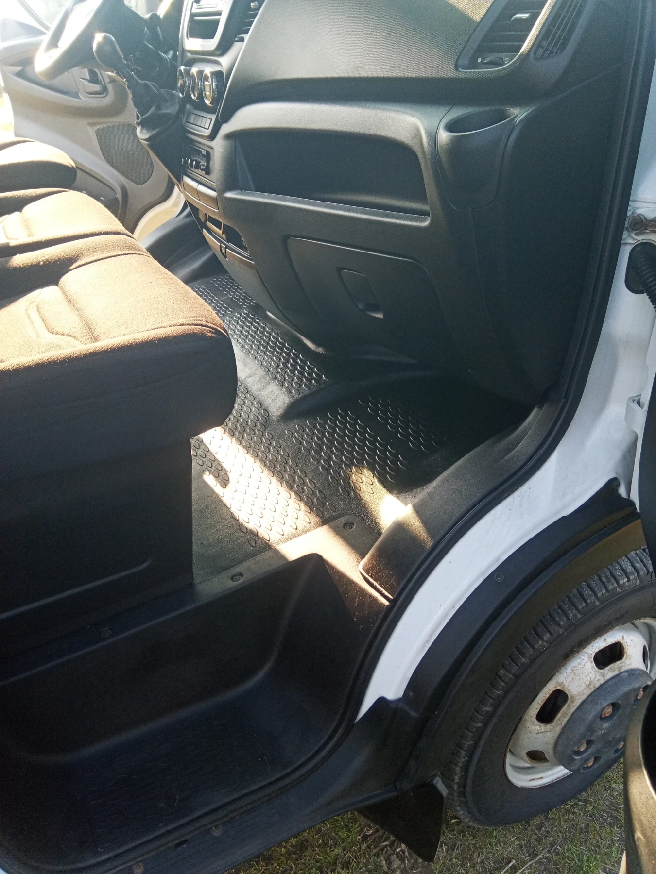 Iveco 35c15 3.0 Хладилен - изображение 6