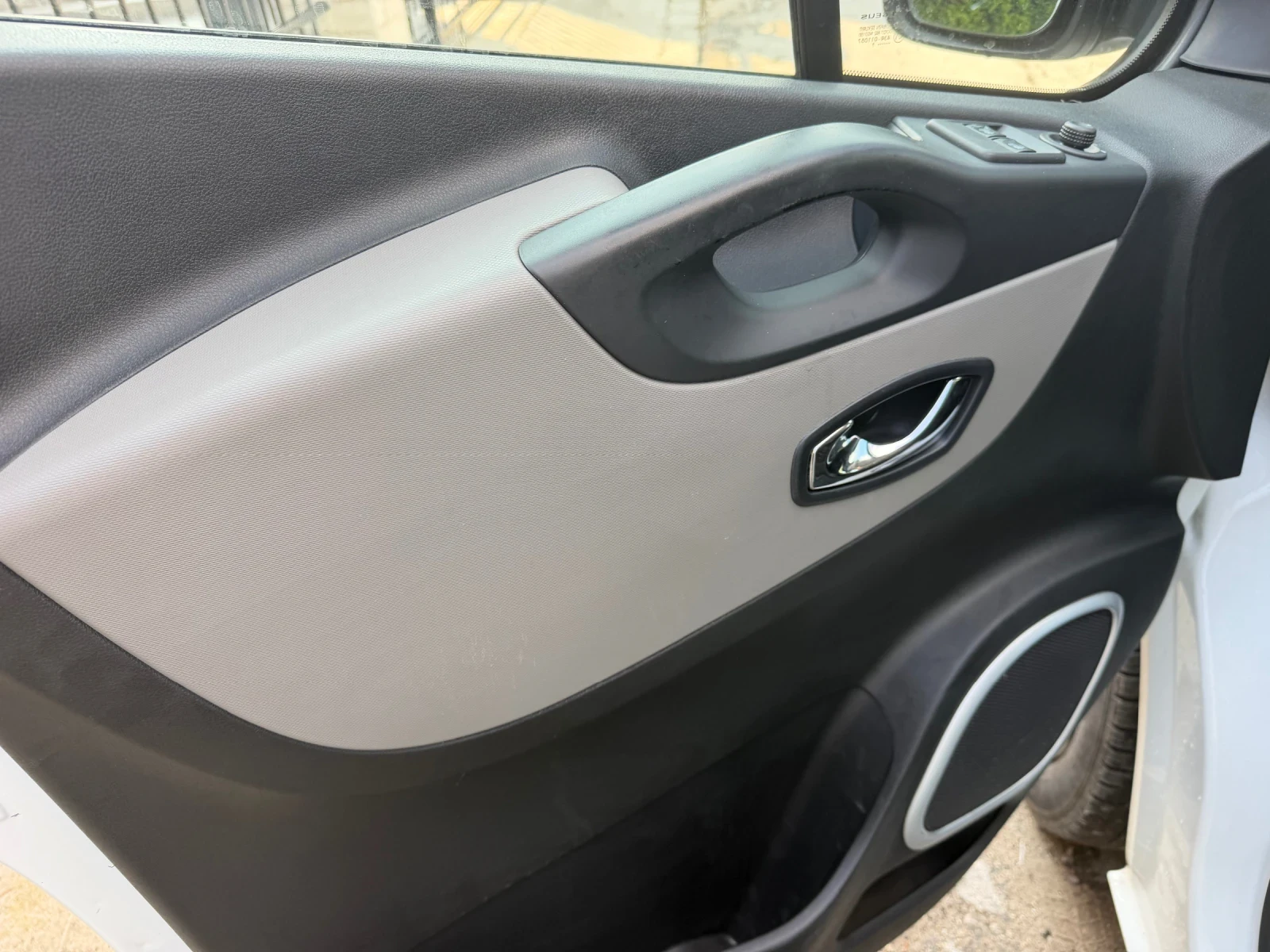 Nissan NV300 Nissan-NV300-1.6DCI-122kc-6 Скорости Kлима-Топ, снимка 17 - Бусове и автобуси - 55272134