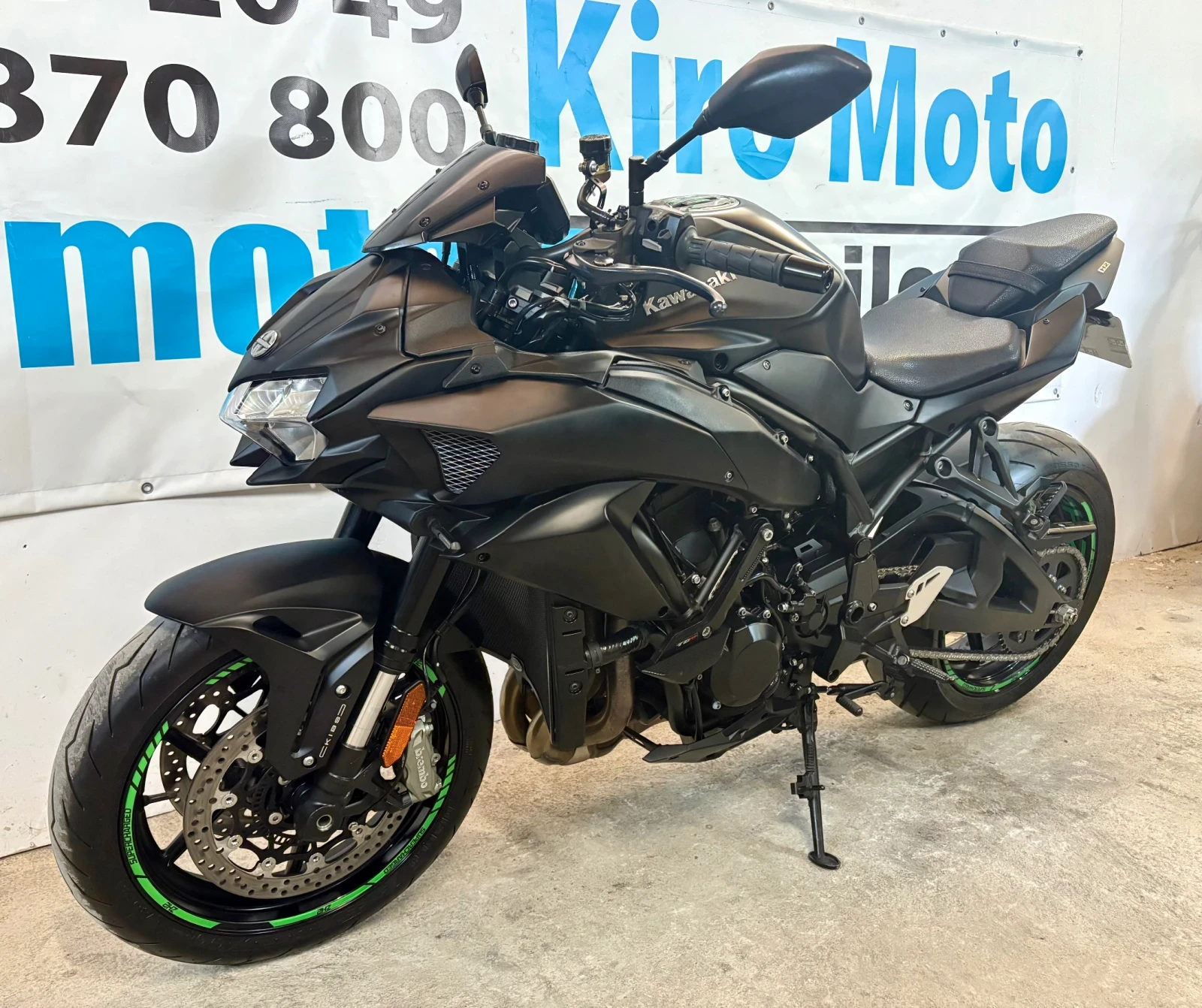 Kawasaki Ninja Z H2 Super Charged Service Book!, снимка 1