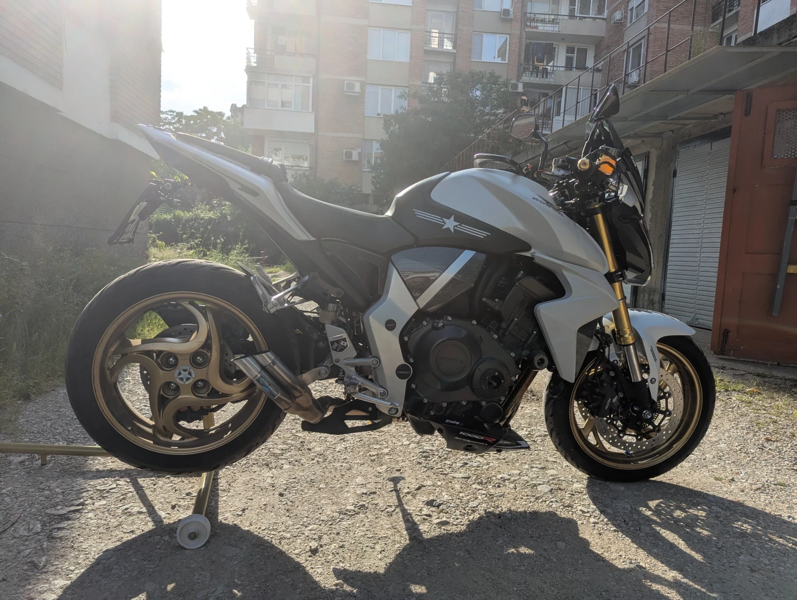 Honda Cb УНИКАТ, снимка 3 - Мотоциклети и мототехника - 54741648