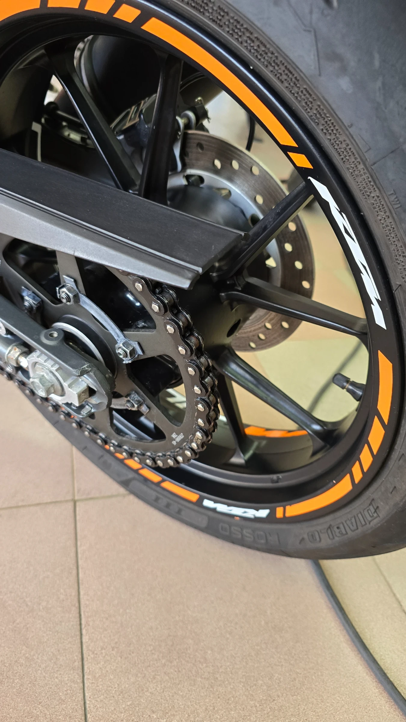 Ktm Duke 290, снимка 10 - Мотоциклети и мототехника - 55394931