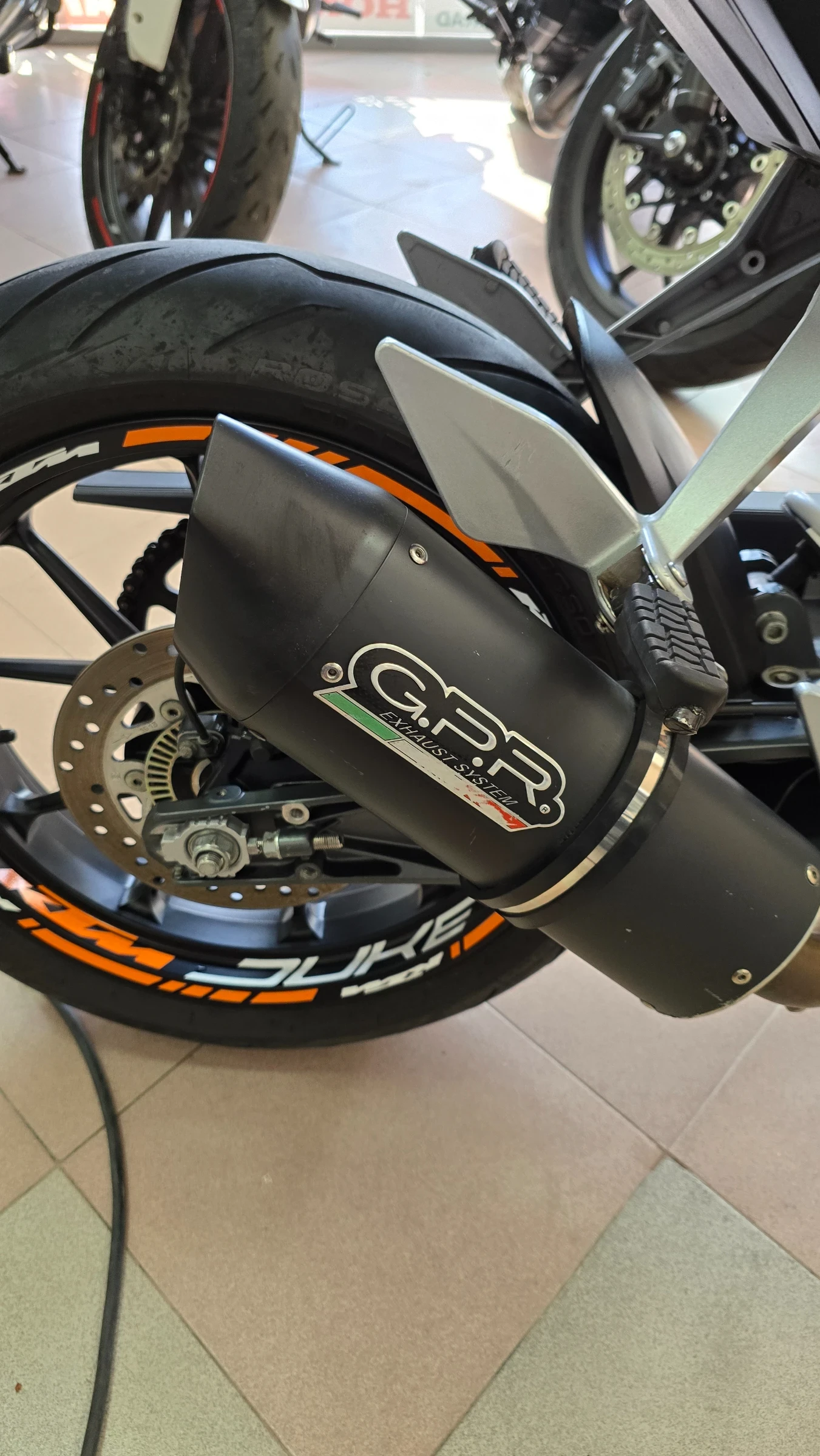 Ktm Duke 290, снимка 11 - Мотоциклети и мототехника - 55394931
