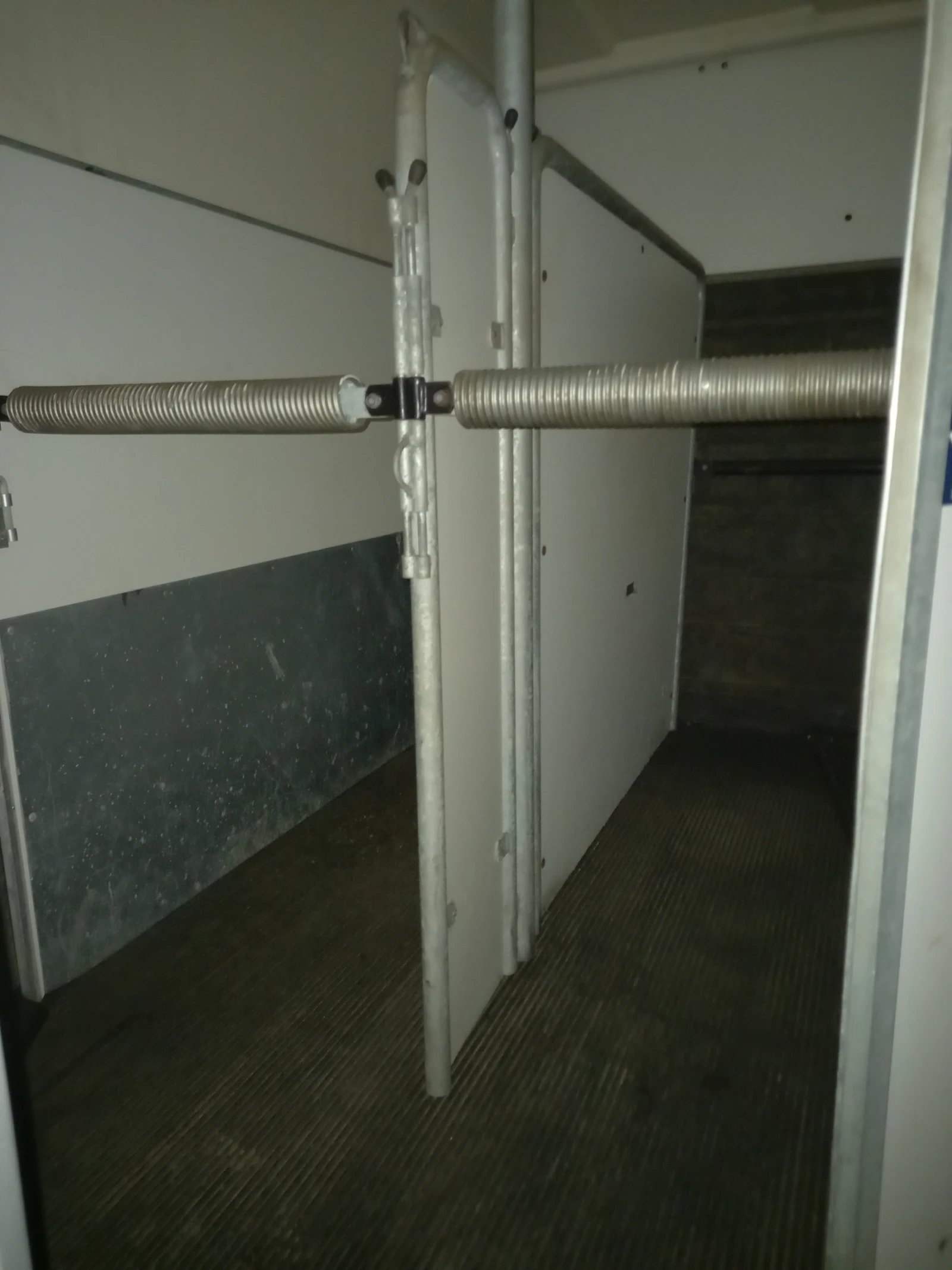 �� ��������� Atespar | Mobile.bg � ����������� 12