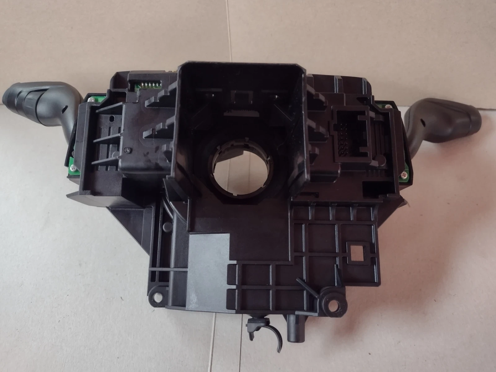 F1ET-13N064-AC  AV6T-13335-AE       FORD C-MAX MK2 ZWAC30123A  | Mobile.bg   3