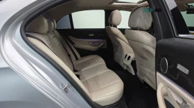 Mercedes-Benz E 220 DIESEL* PANO* ПОДГРЕВ* LANE ASS* ХЕДЪП* , снимка 12