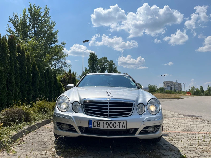 Mercedes-Benz E 220, снимка 2 - Автомобили и джипове - 46641647