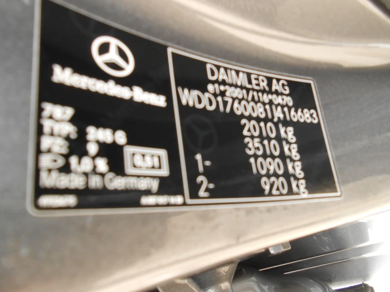 Mercedes-Benz A 200 AMG, снимка 10 - Автомобили и джипове - 48207568