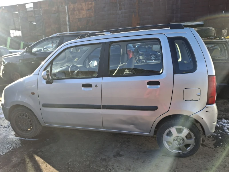 Opel Agila, снимка 3 - Автомобили и джипове - 48574414