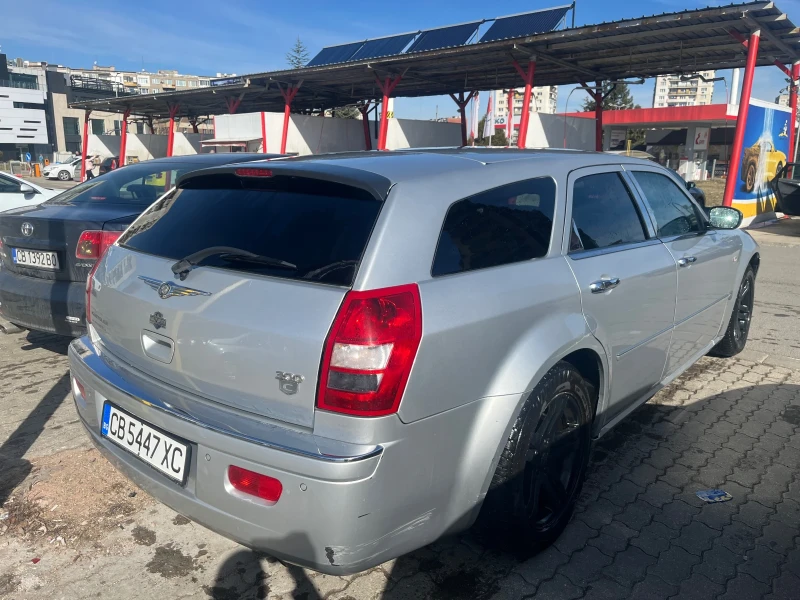 Chrysler 300c, снимка 9 - Автомобили и джипове - 49422370