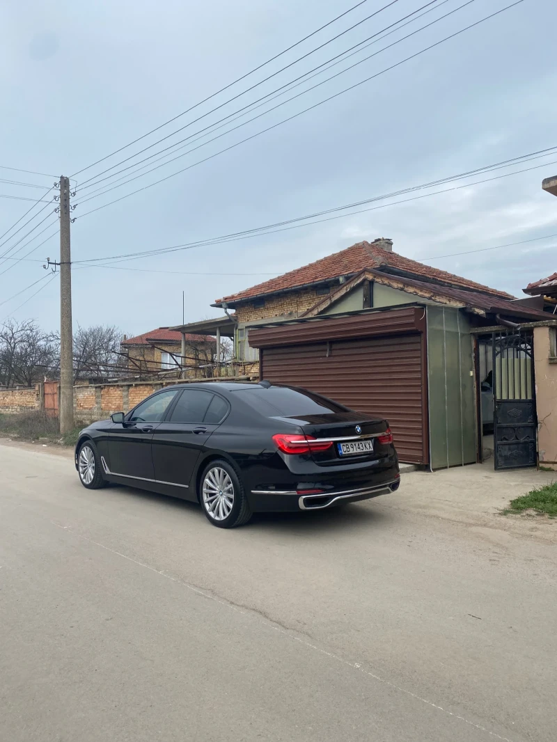 BMW 740, снимка 16 - Автомобили и джипове - 52773096