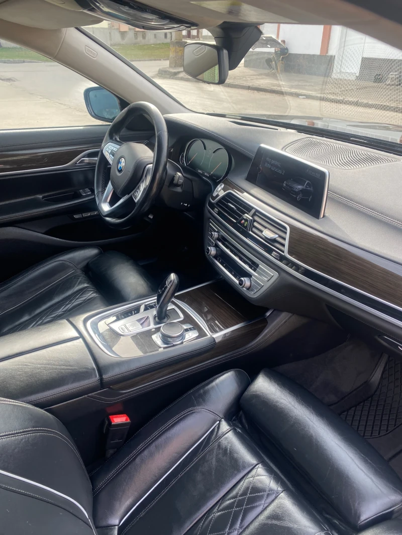 BMW 740, снимка 13 - Автомобили и джипове - 52773096