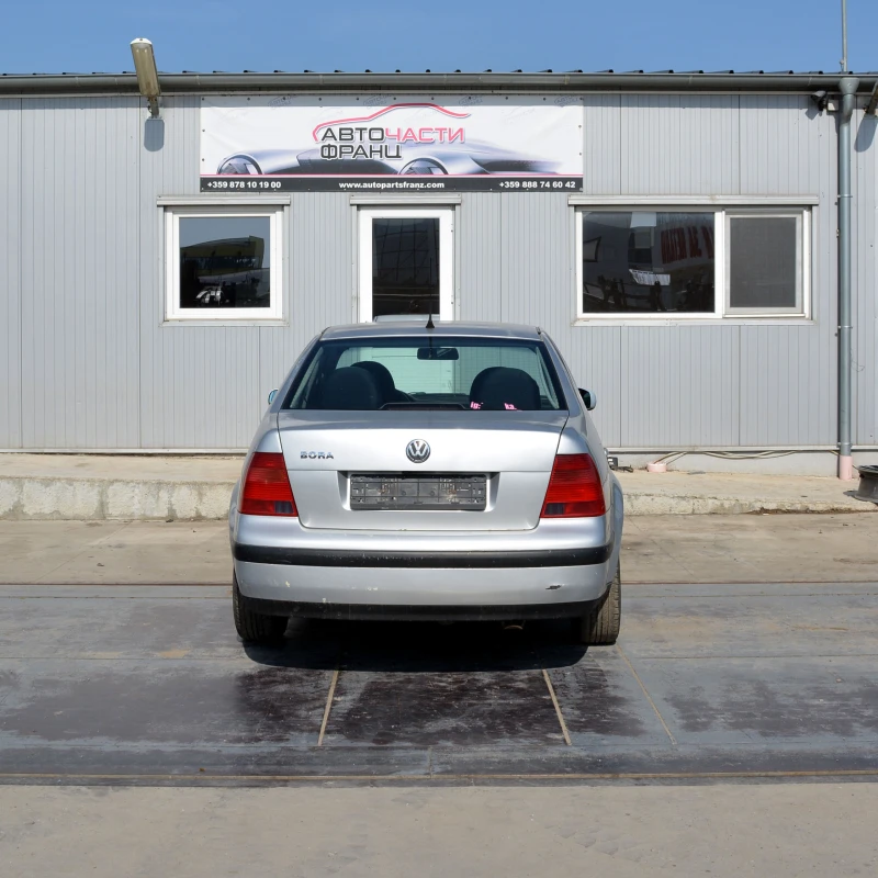 VW Bora 1.4 16V, снимка 4 - Автомобили и джипове - 49928551