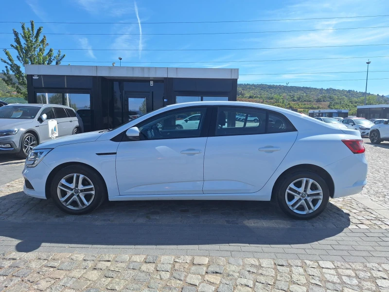 Renault Megane 1.3TCe 140 к.с./Life, снимка 7 - Автомобили и джипове - 51652970
