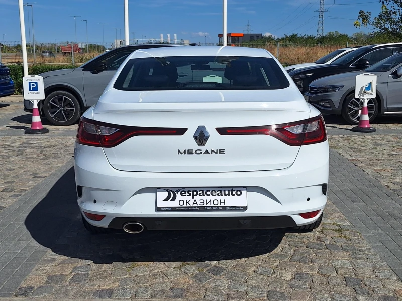 Renault Megane 1.3TCe 140 к.с./Life, снимка 5 - Автомобили и джипове - 51652970