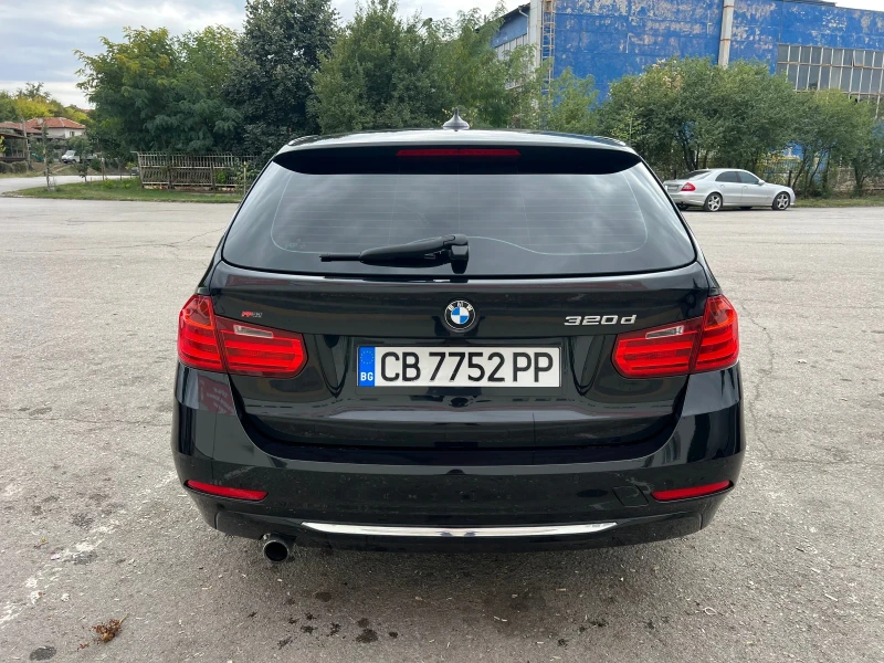 BMW 320, снимка 4 - Автомобили и джипове - 51910240