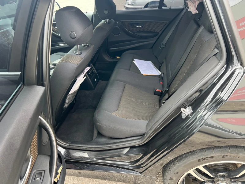 BMW 320, снимка 12 - Автомобили и джипове - 51910240