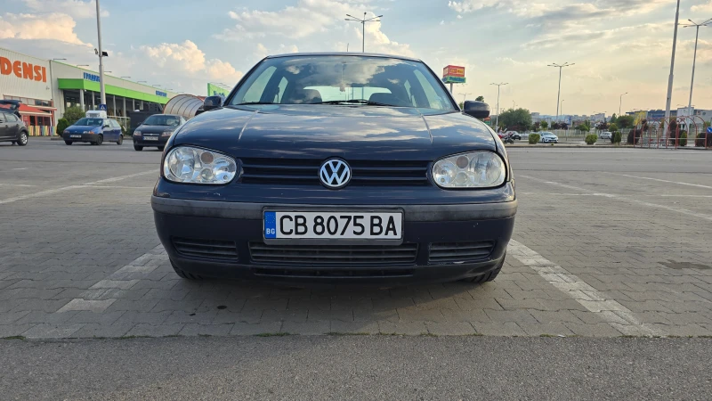 VW Golf, снимка 6 - Автомобили и джипове - 52239322