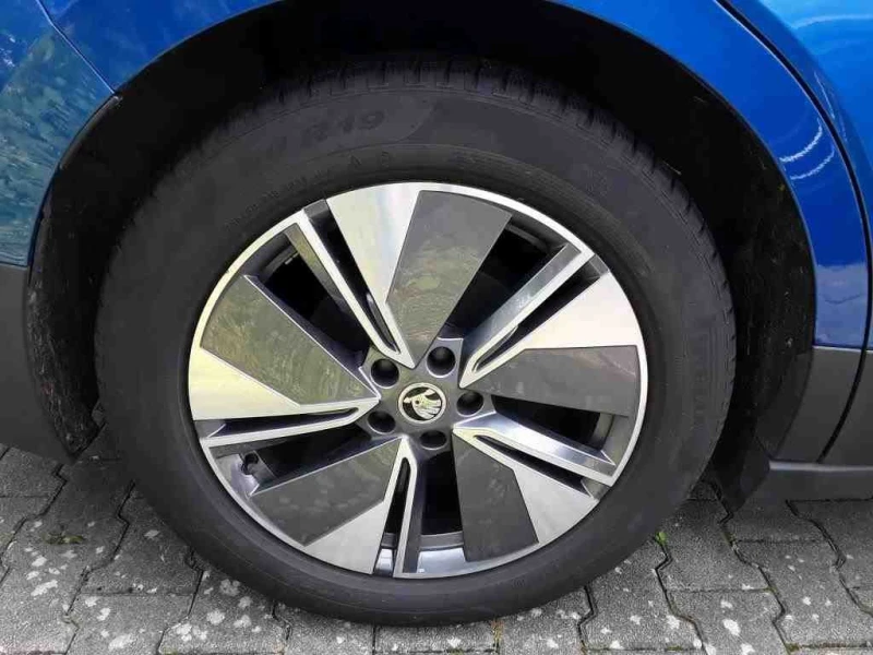 Skoda Enyaq 60.039 km, снимка 9 - Автомобили и джипове - 52290369