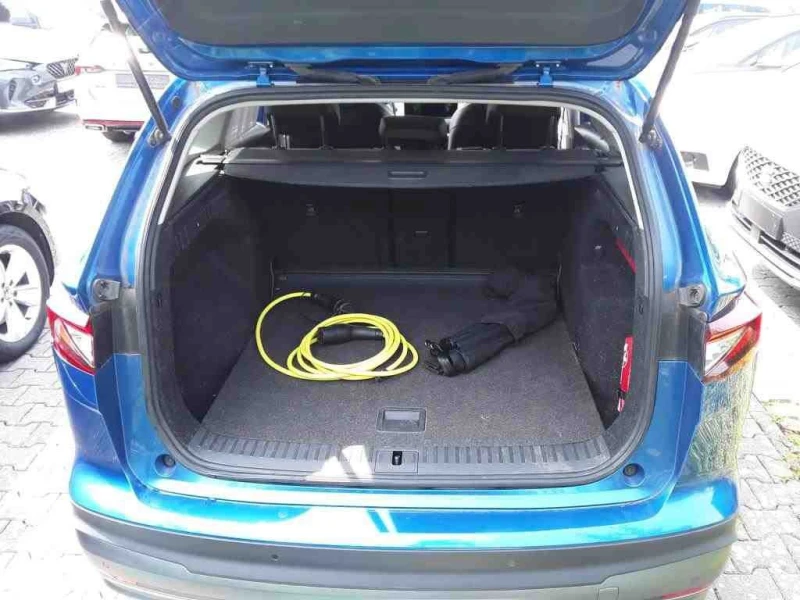 Skoda Enyaq 60.039 km, снимка 6 - Автомобили и джипове - 52290369