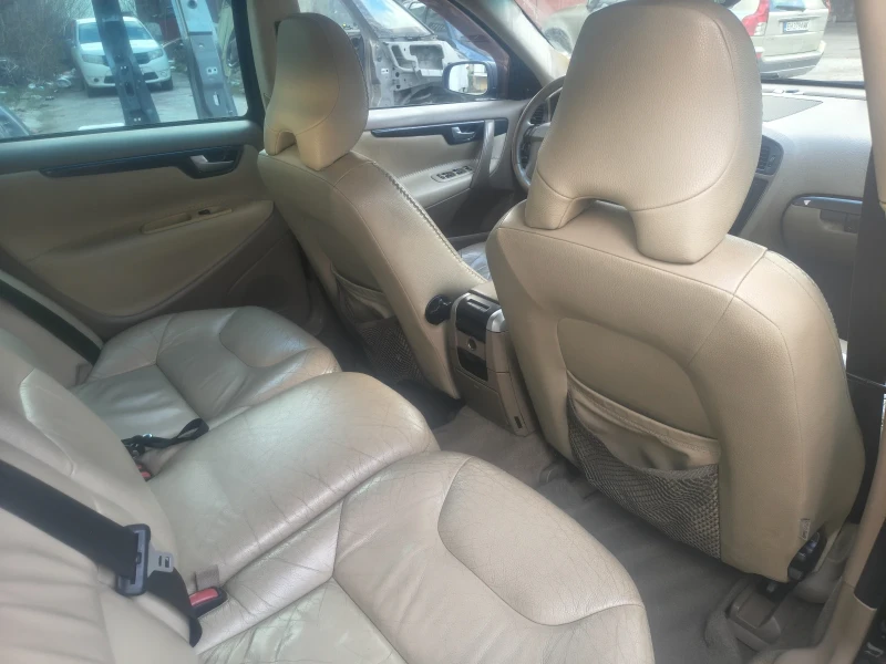 Volvo Xc70 D5 185, снимка 6 - Автомобили и джипове - 52956773