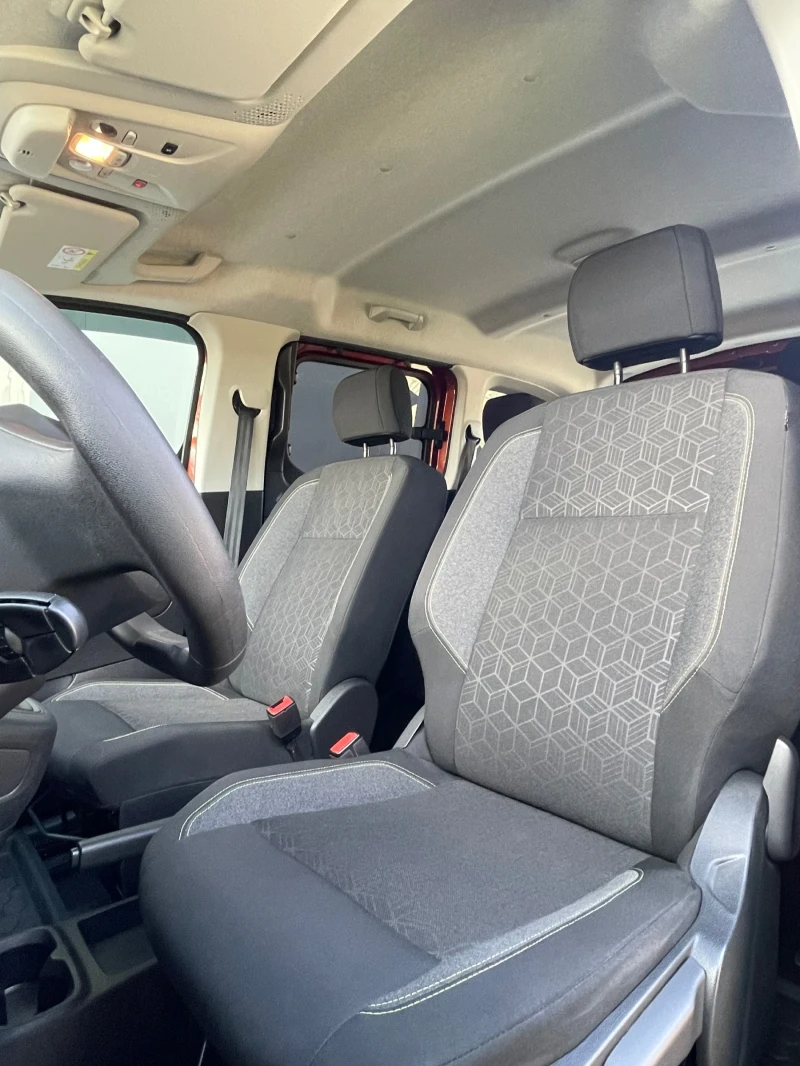 Peugeot Rifter 1.5 Blue-HDi Active, снимка 9 - Автомобили и джипове - 53023016