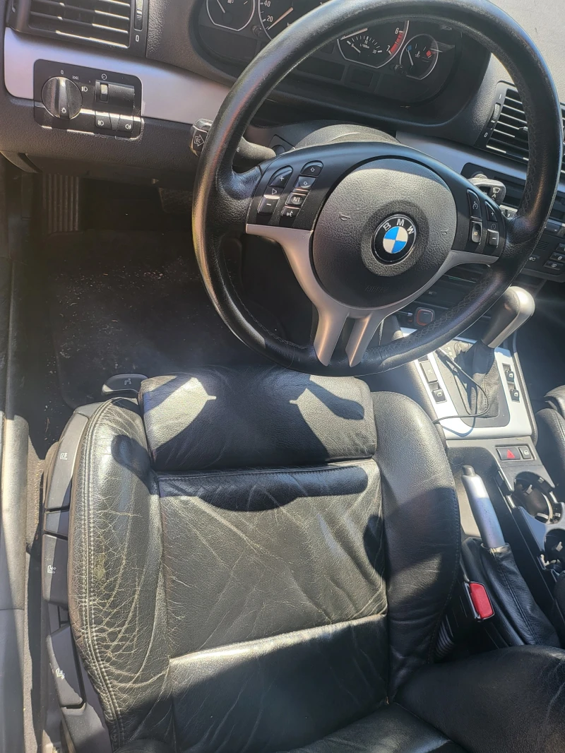 BMW 330 3.0 Xi LPG, снимка 11 - Автомобили и джипове - 53501526