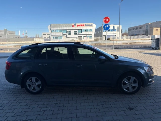 Skoda Octavia 2.0TDI 150hp 4x4 6MT Еуратек, снимка 9 - Автомобили и джипове - 53657975