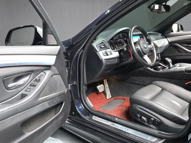 BMW 550 M550d xDrive Aero Dynamic| 381к.с.| ВКЛ.ТЕХНОТЕСТ, снимка 9 - Автомобили и джипове - 55486289