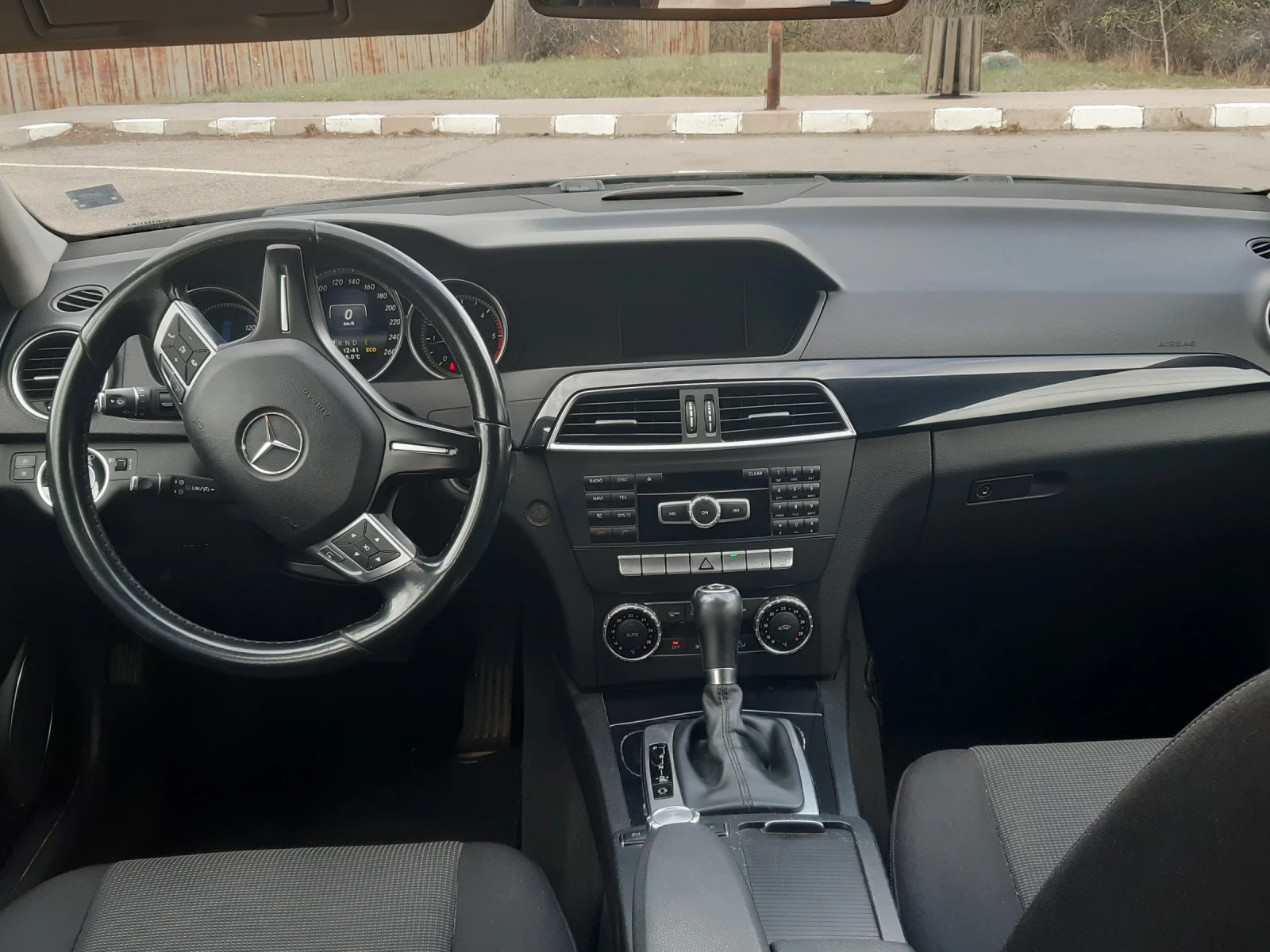 Mercedes-Benz C 200 СDI - изображение 8