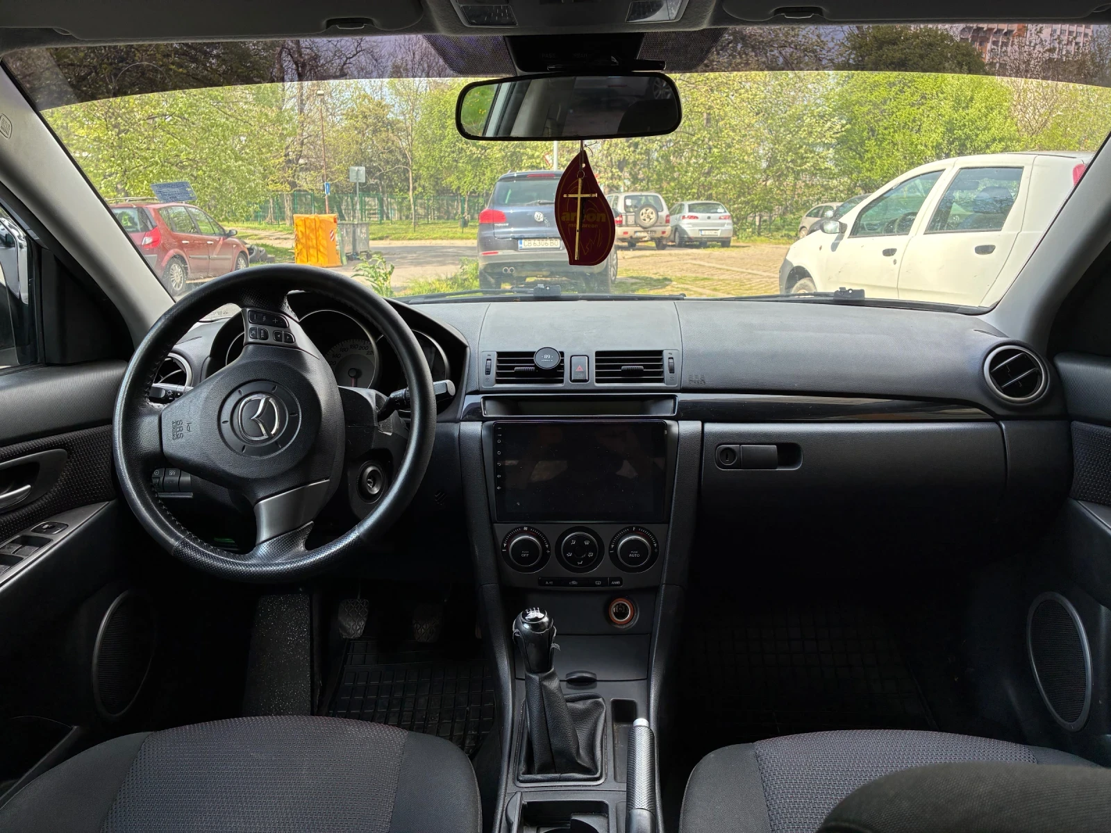 Mazda 3 2.0 MZR - изображение 2