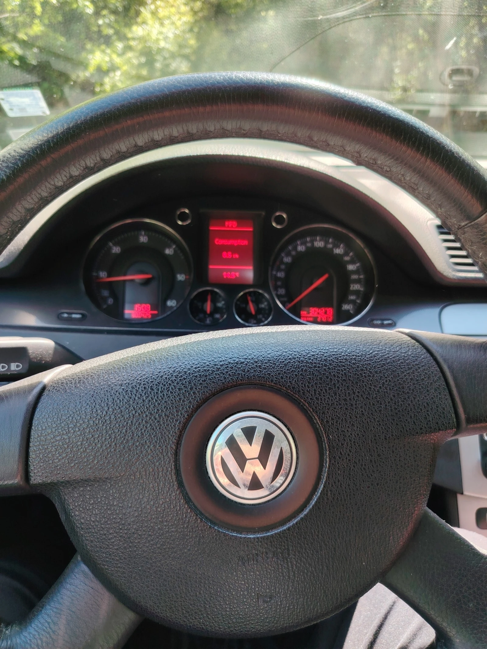 VW Passat 2.0 TDI - изображение 2
